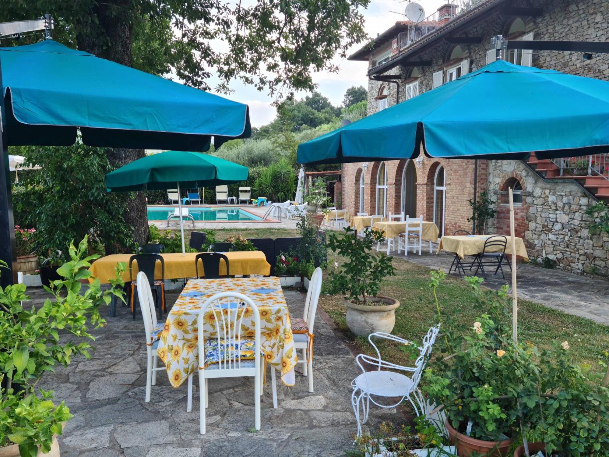 Maison Brinati Bed And Breakfast Monsummano Terme Exterior foto